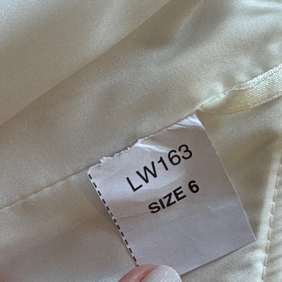 Amsale Little White Dress Duchess Satin size 6 NWT - Picture 9 of 10